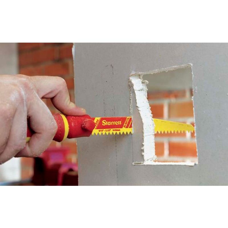 Serrote-para-Gesso-Drywall-com-Serra-Sabre-Starrett-K137