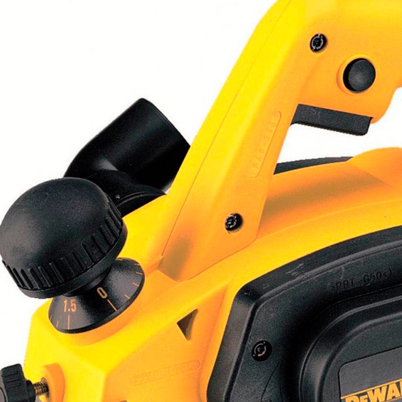 Plaina-Eletrica-Dewalt-DW680-B2-220V