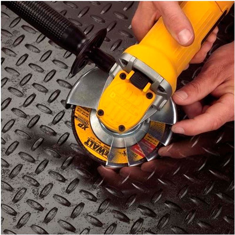 Esmerilhadeira-Angular-Dewalt-DWE4120B2B