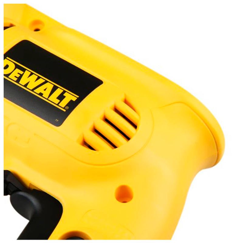 Furadeira-Reversivel-3-8--550W-Dewalt-DWD014-