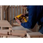 Furadeira-Reversivel-3-8--550W-Dewalt-DWD014