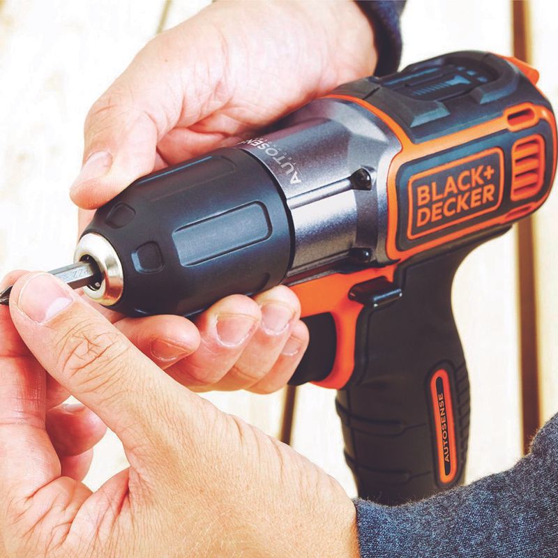 Parafusadeira-Furadeira-a-Bateria-20V-Max-Black-Decker-BDCDE120C-ant-ferramentas-2