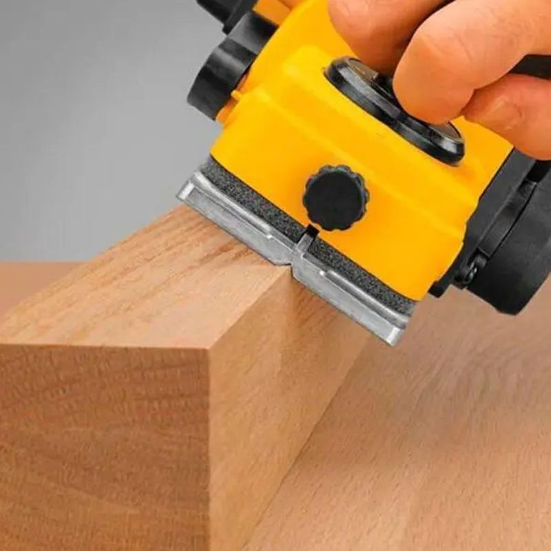 Plaina-Eletrica-550W-10mm-17000RPM-Dewalt-D26676-ant-ferramentas-3