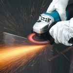 Esmerilhadeira-Angular-4.1-2-pol-840W-Makita-9557HNRG-ant-ferramentas-1