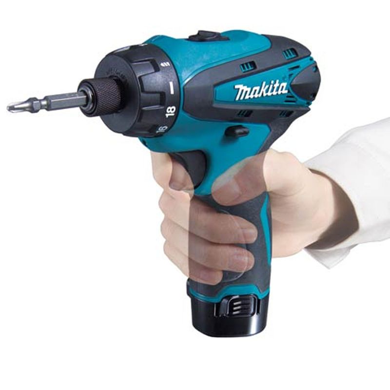Furadeira-Parafusadeira-a-Bateria-12V-Makita-DF030DWE-ant-ferramentas-1aa