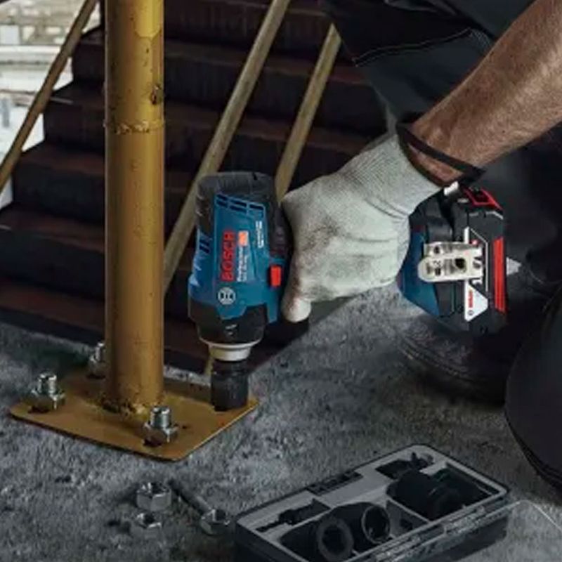 Chave-de-Impacto-a-Bateria-Sem-Bateria-e-Carregador-18v-Bosch-GDS18V-400-SB--ANT-FERRAMENTAS