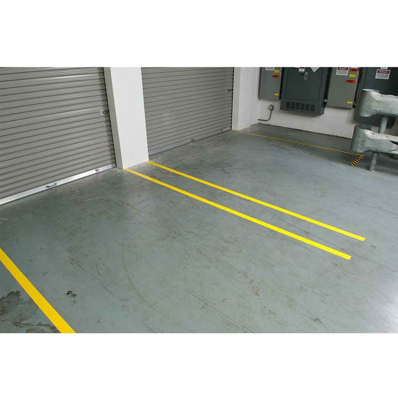Fita-Demarcadora-Amarela-2pol-B-514-Toughstripe-Brady-104312-ANT-Ferramentas