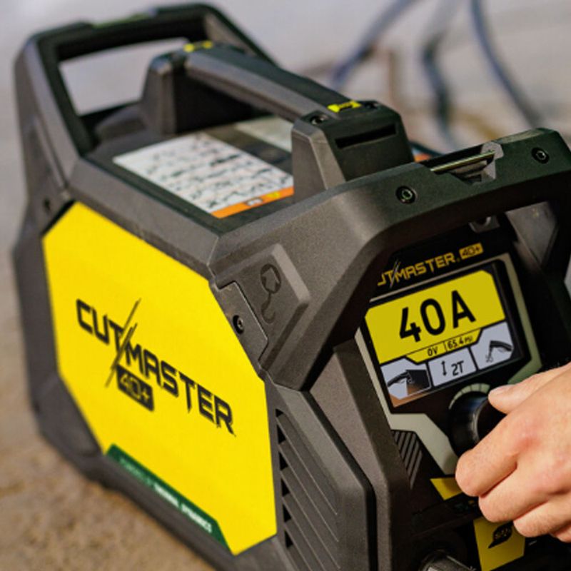 Maquina-De-Corte-Plasma-40A-16mm-Esab-Cutmaster-40-ANT-Ferramentas